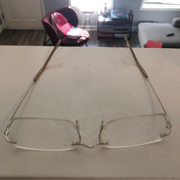 Excess titanium frames - Picture 10 of 11